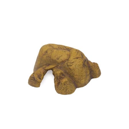 Reptile hide made of natural stone, ideal for terrariums and reptile habitats.