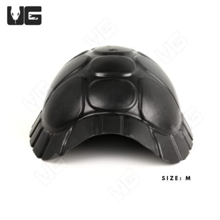 Reptile hide for terrariums, medium size, made of durable black plastic for snakes and lizards.